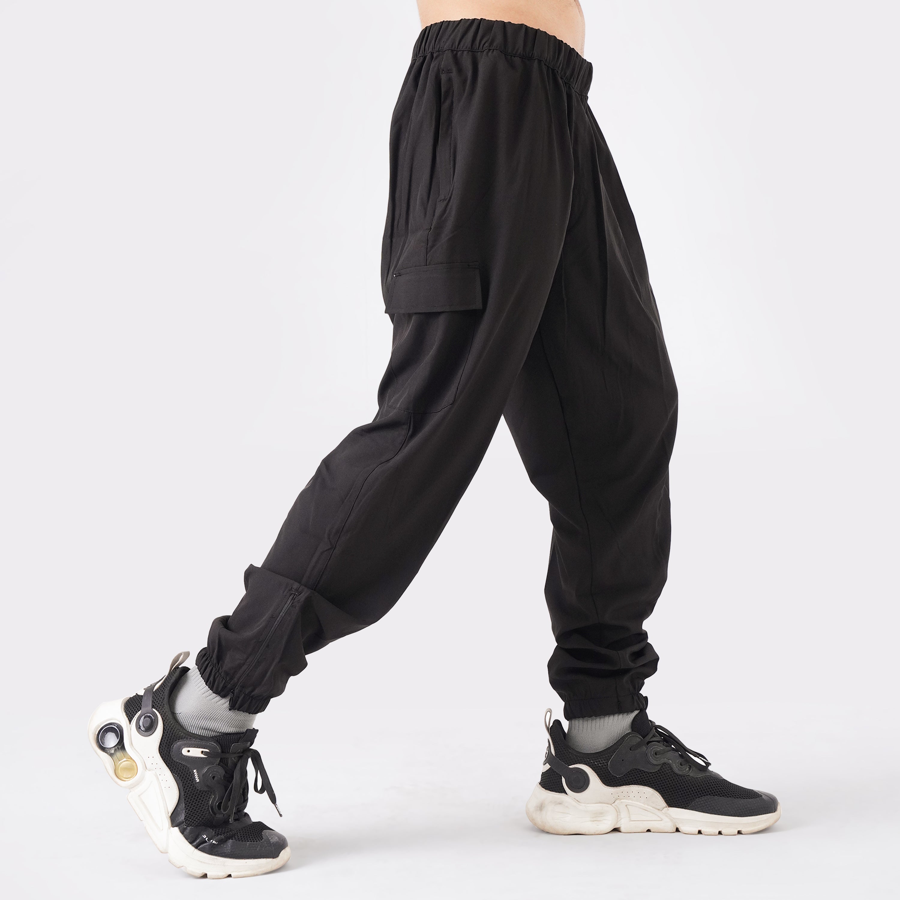 Micro Stretch Fabric Baggy Trouser - Black