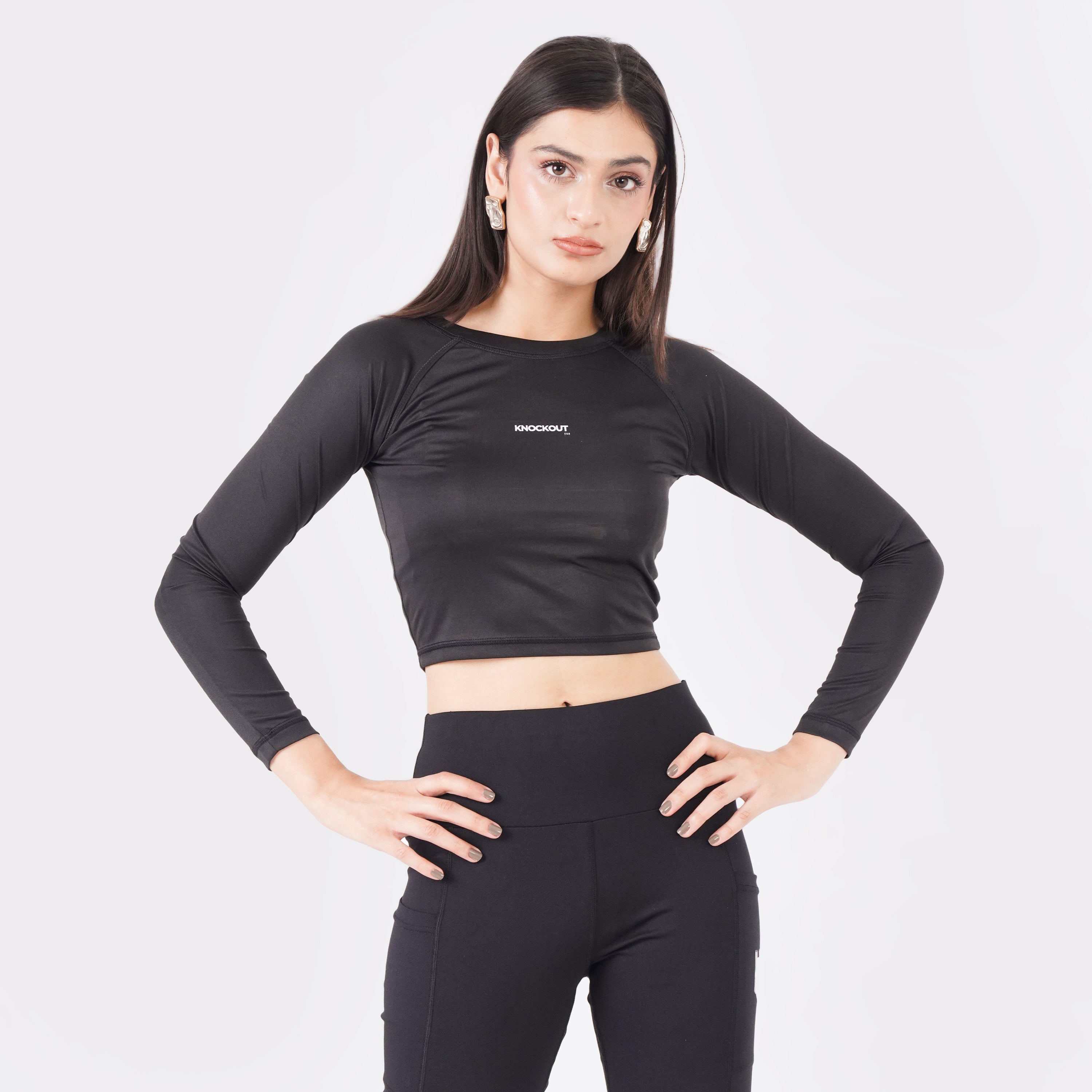 Knockout Cropped Long Sleeve - Black