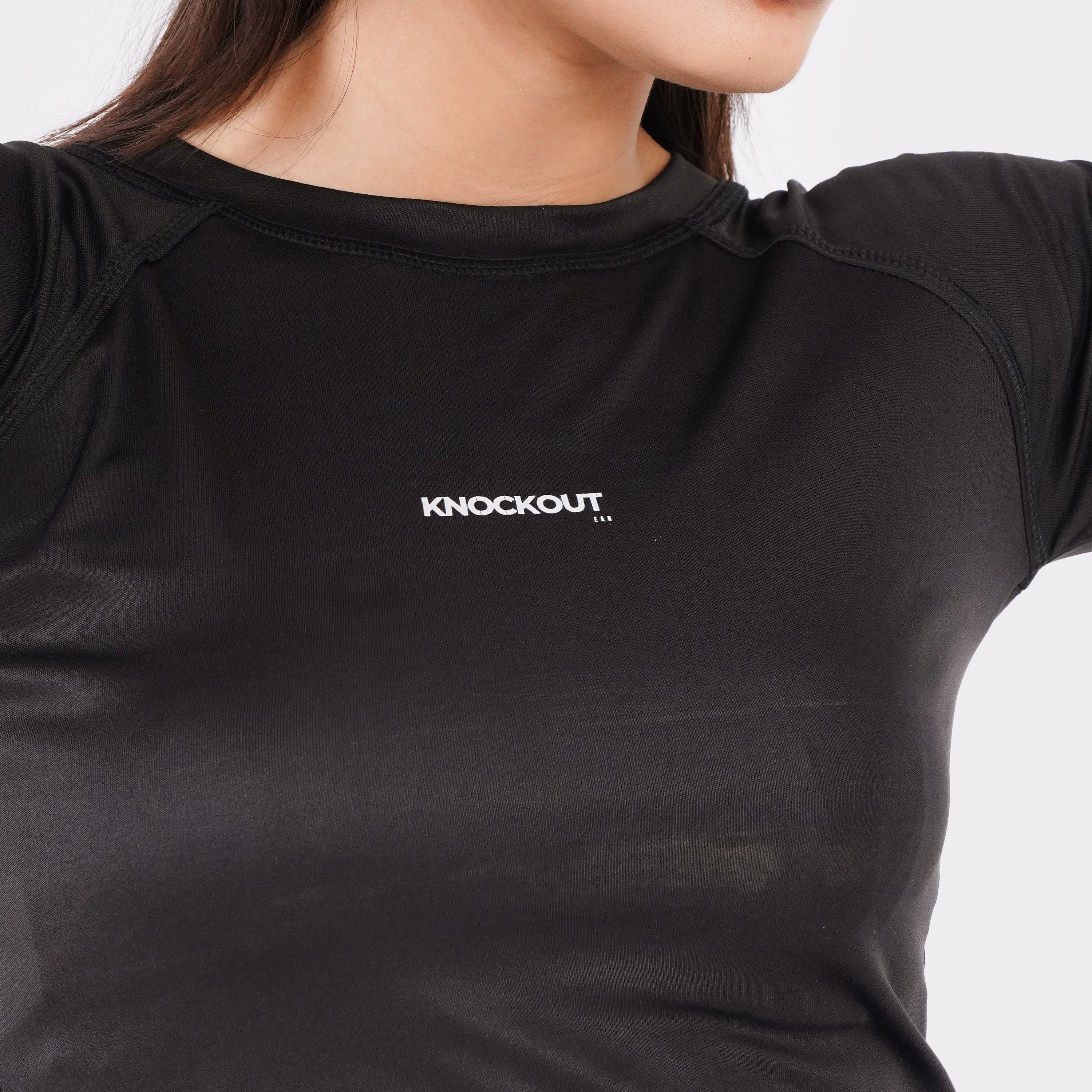 Knockout Cropped Long Sleeve - Black