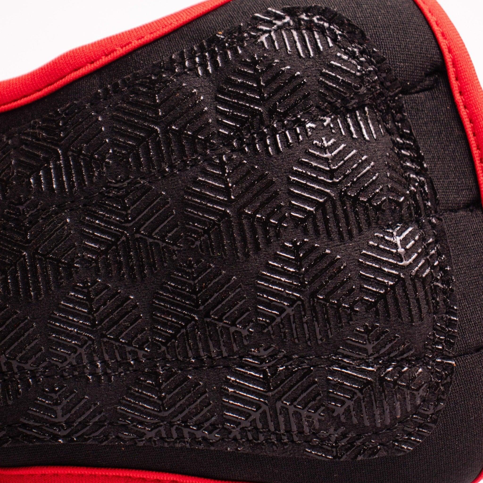 The Knockout GripFlex Gloves are the best option for athletes that require both protection and performance, so unlock your maximum potential with them.