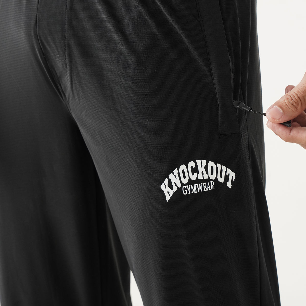 Knockout Textured Trouser – Black