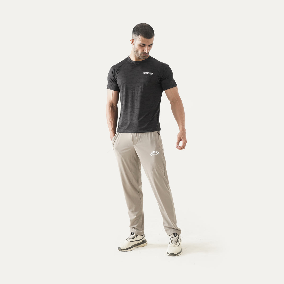 Knockout Textured Trouser – Off-white